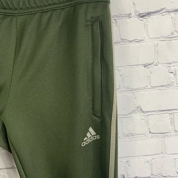 Adidas Women's Tiro TrackPants Size XS Olive Green Climacool - Picture 3 of 8